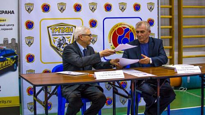 "ТИТАН" начал сотрудничество с Ленинградской областной Федерацией вольной борьбы